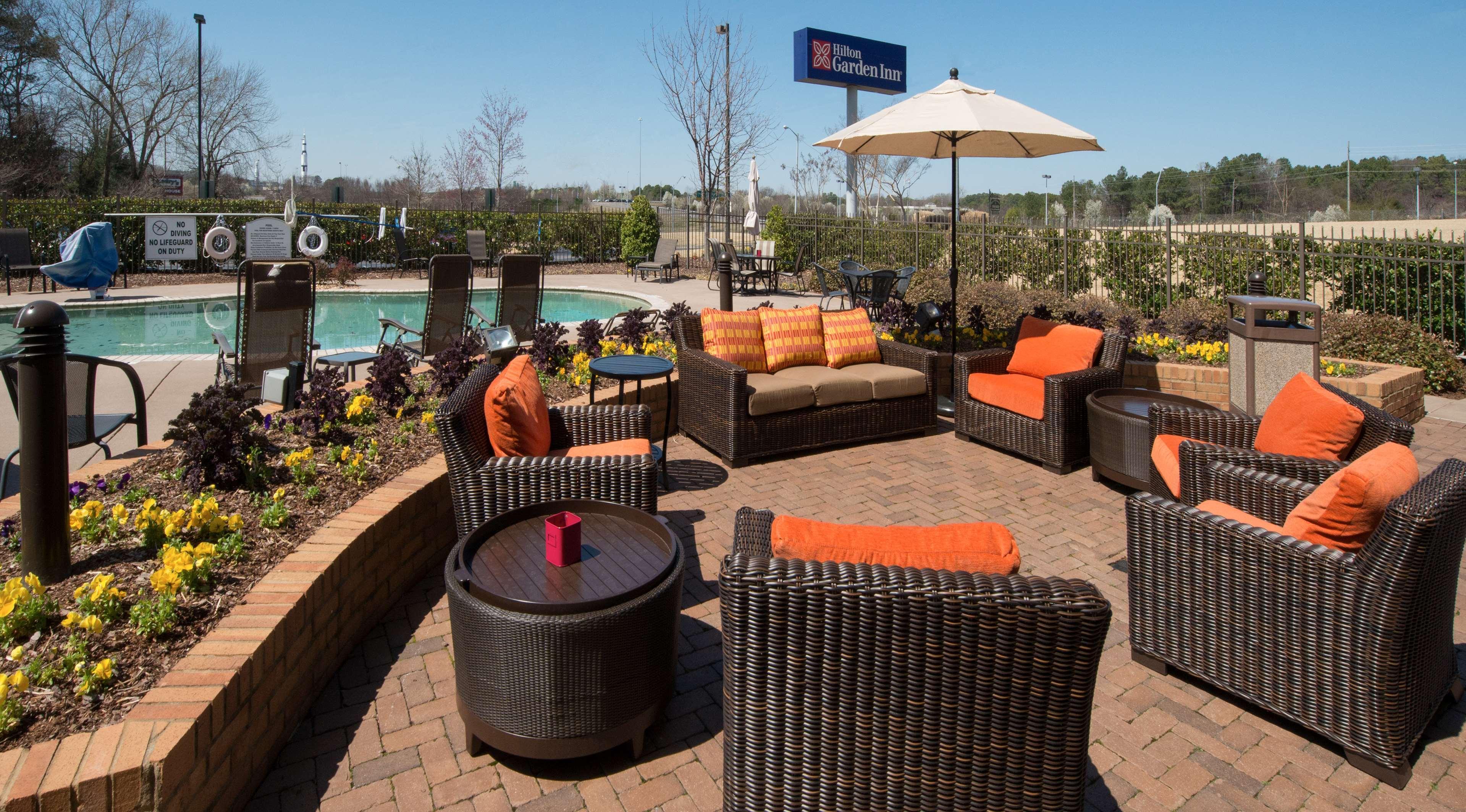 Hilton Garden Inn Huntsville/Space Center Extérieur photo