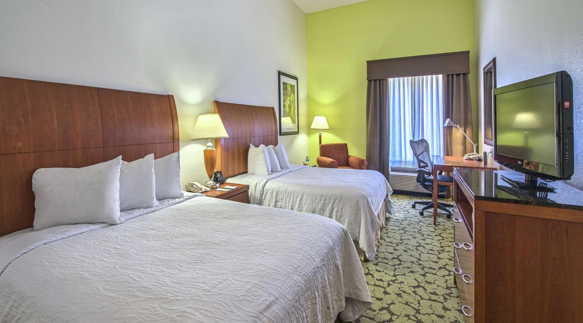 Hilton Garden Inn Huntsville/Space Center Extérieur photo
