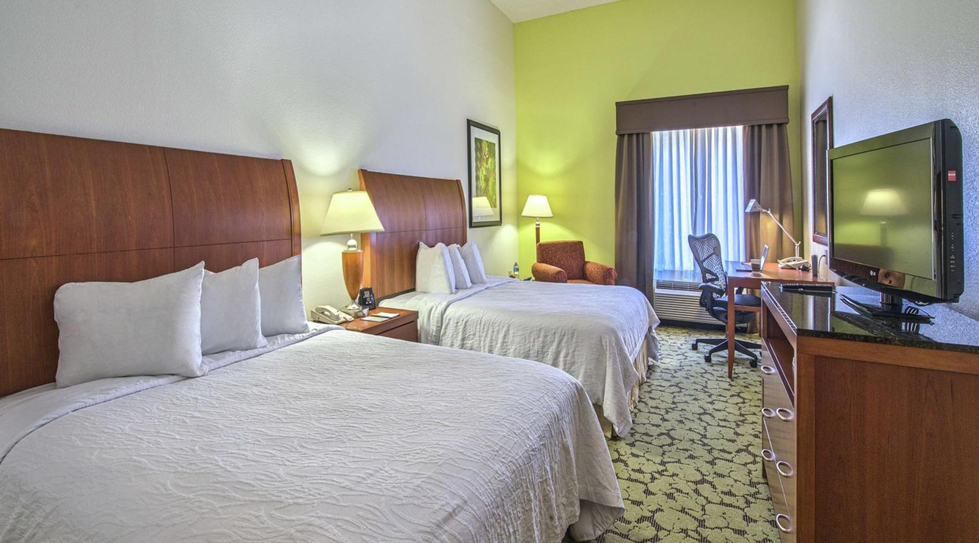 Hilton Garden Inn Huntsville/Space Center Extérieur photo