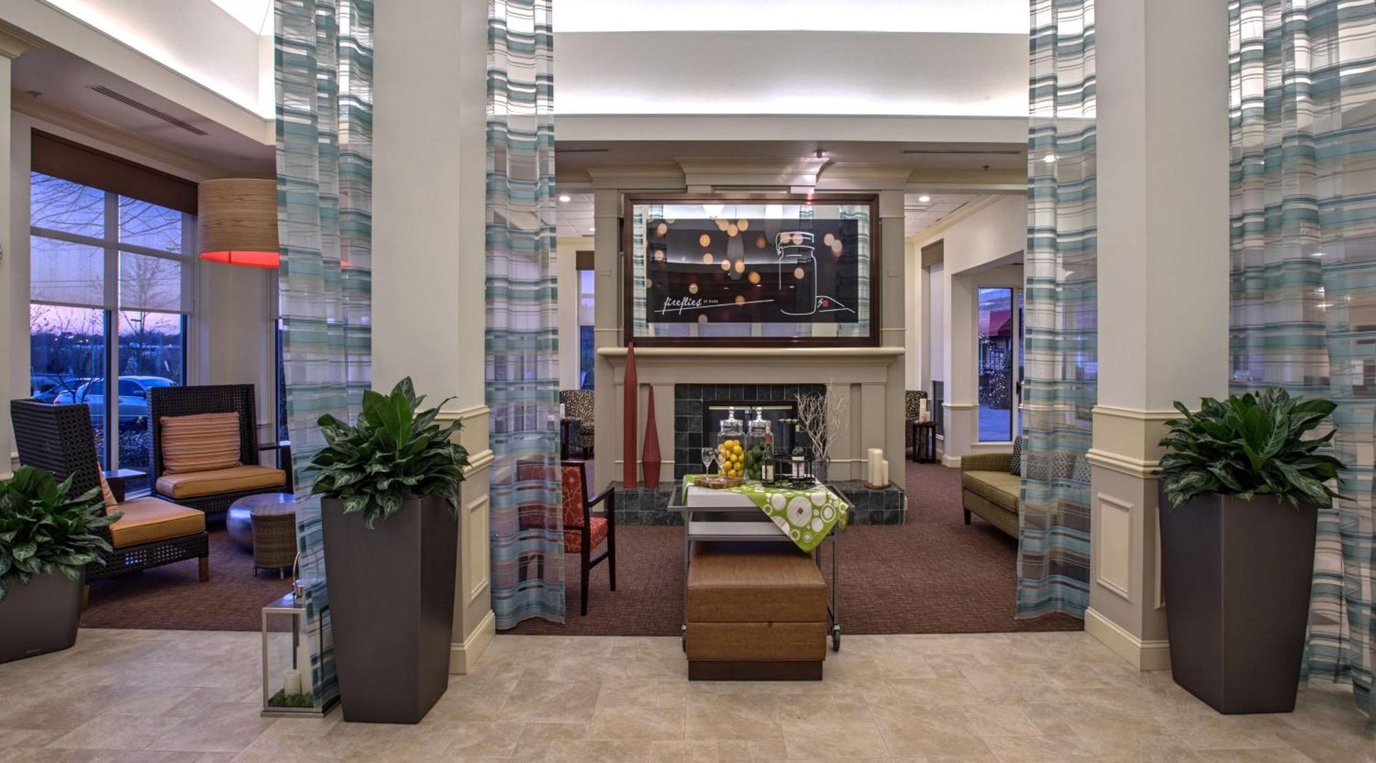 Hilton Garden Inn Huntsville/Space Center Extérieur photo